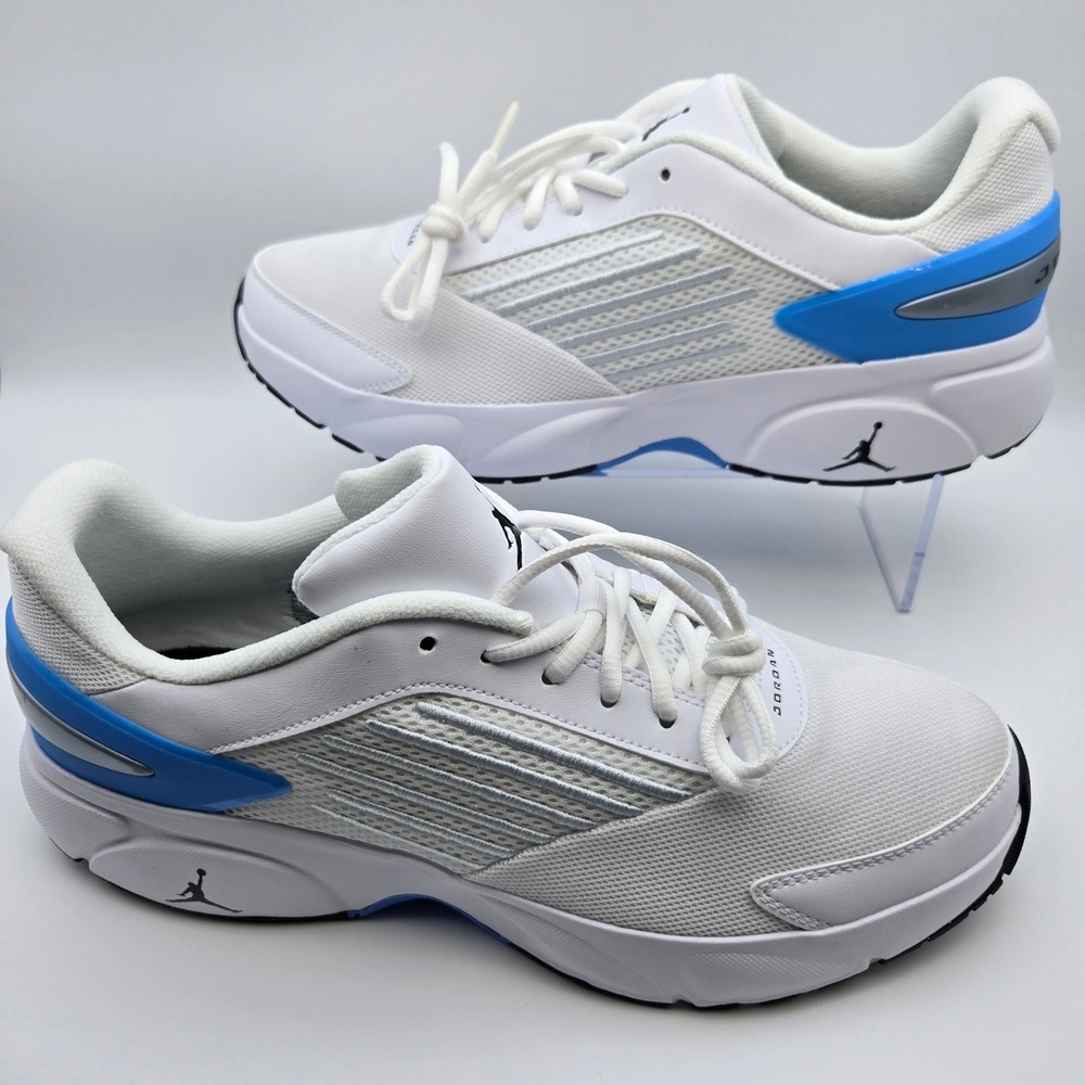 Jordan Trunner Flow White University Blue Men's Size 11 Sneakers IO2091-103 NIB